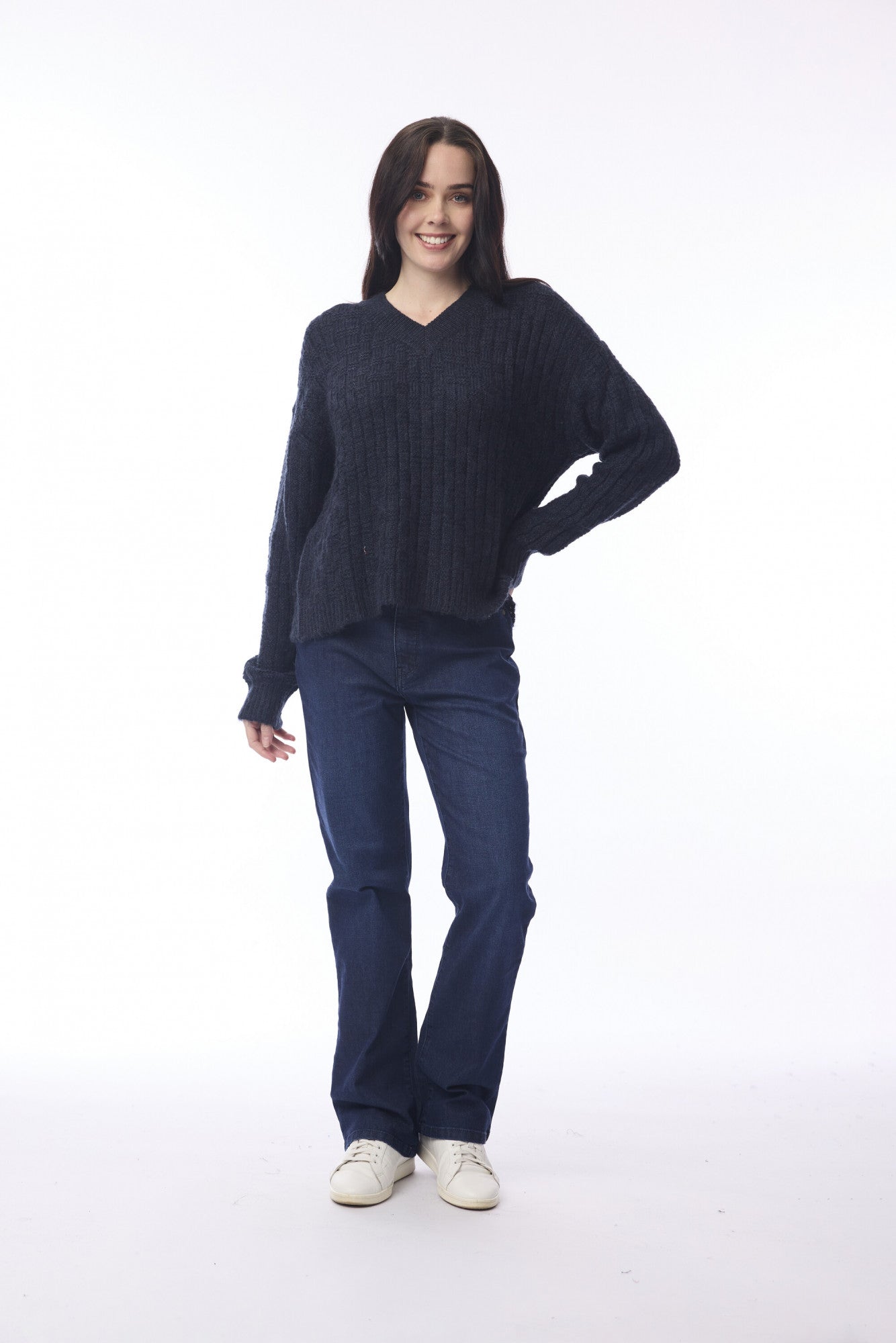 Wool Knit V-Neck Jumper - Navy