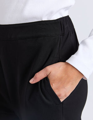 Lana Ponte Pants - Black