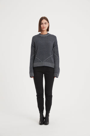 Geometric Stripe Knit - Navy