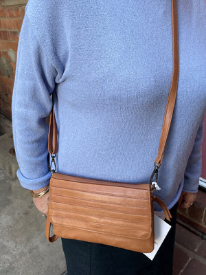 Meat Pie Leather Bag - Natural