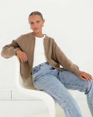 Teddy Cardi - Oatmeal