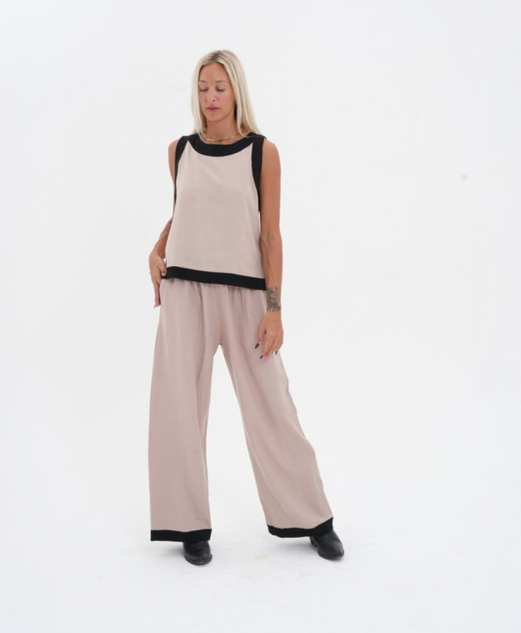 Demi Linen Contrast Tank - Cinnamon/Black