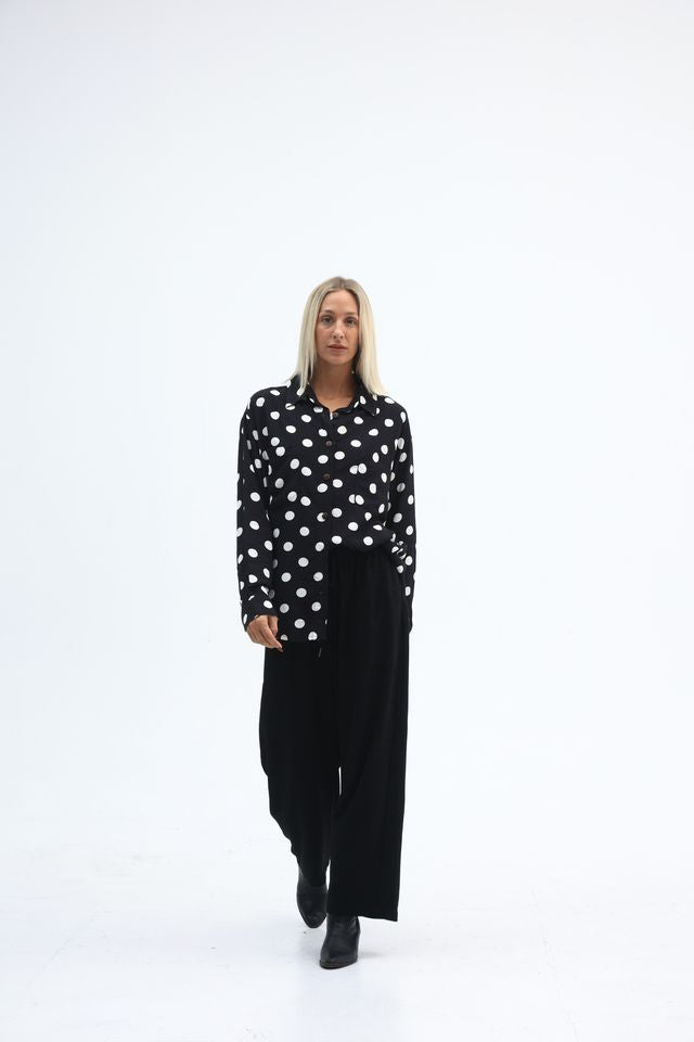 Milo Spot Longlined Shirt - Black/White