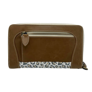 Salty Safari Wallet